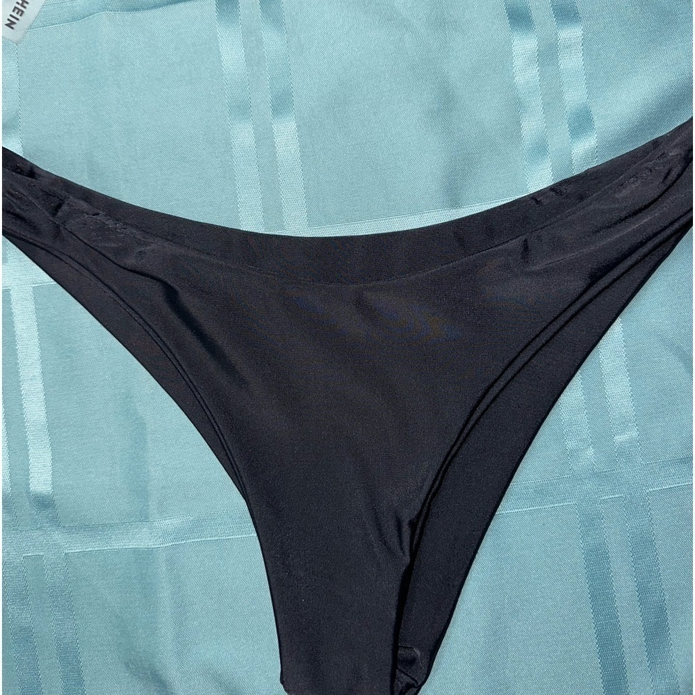 Shein 2pc. - Picture 3 of 5